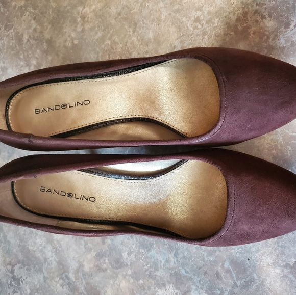 Chocolate Brown suede heels - Picture 3 of 8